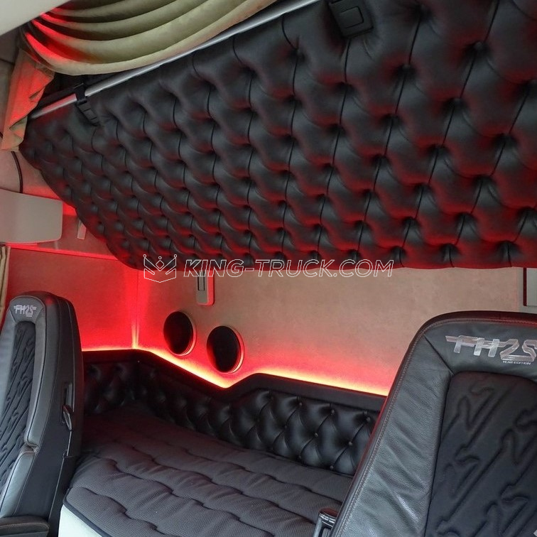 PRIMA CLASSE high-end bunk panel| King-Truck.com