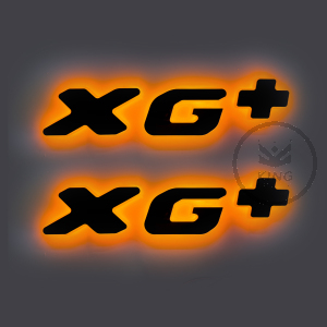 Coppia Logo XG+ 3D retroilluminato per carene laterali - LED ARANCIO